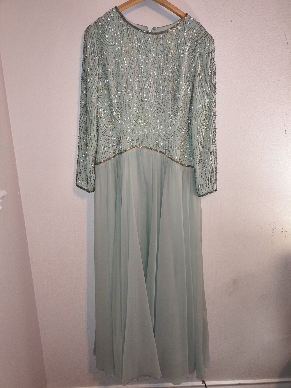 Vintage Jack Bryan Mint Green Beaded Sequin Chiffon Maxi Gown Size L/XL 14 16 - Picture 2 of 10